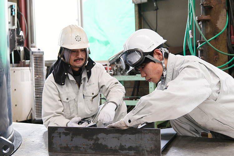 給与を受け取りながらスキルアップ